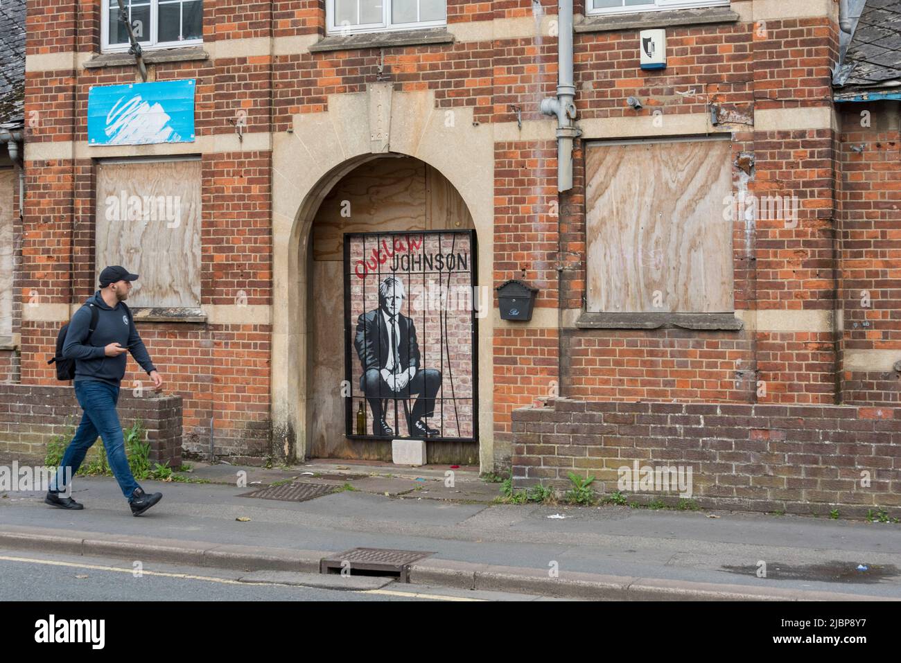 An artwork by Banksy or in the style of Banksy showing Prime Minister Boris  Johnson and captioned 'Outlaw Johnson' has appeared in Oxford. It shows  Johnson behind bars after he won the