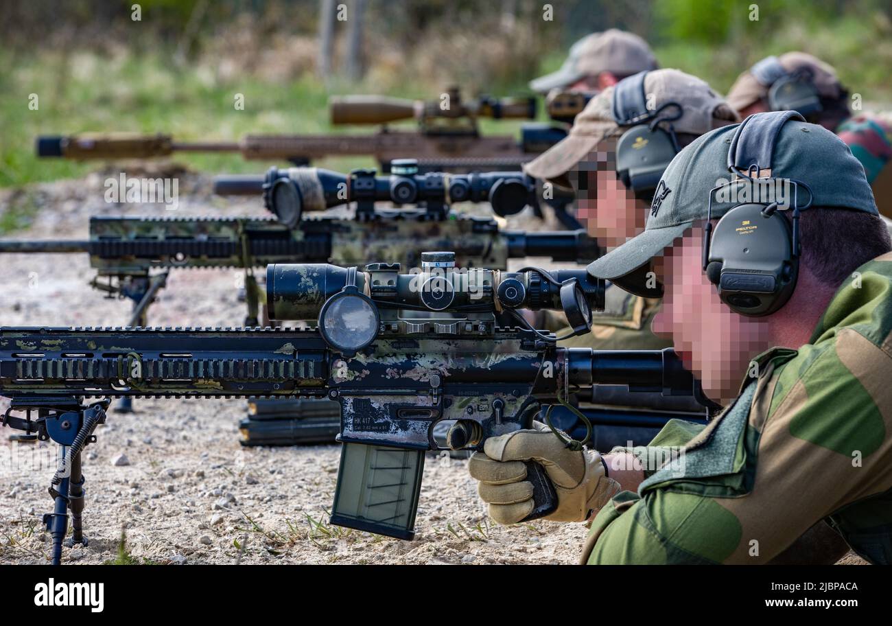 DVIDS - Images - Green Berets and Rangers compete to be Menton Week's 2022  Best Sniper [Image 11 of 15]