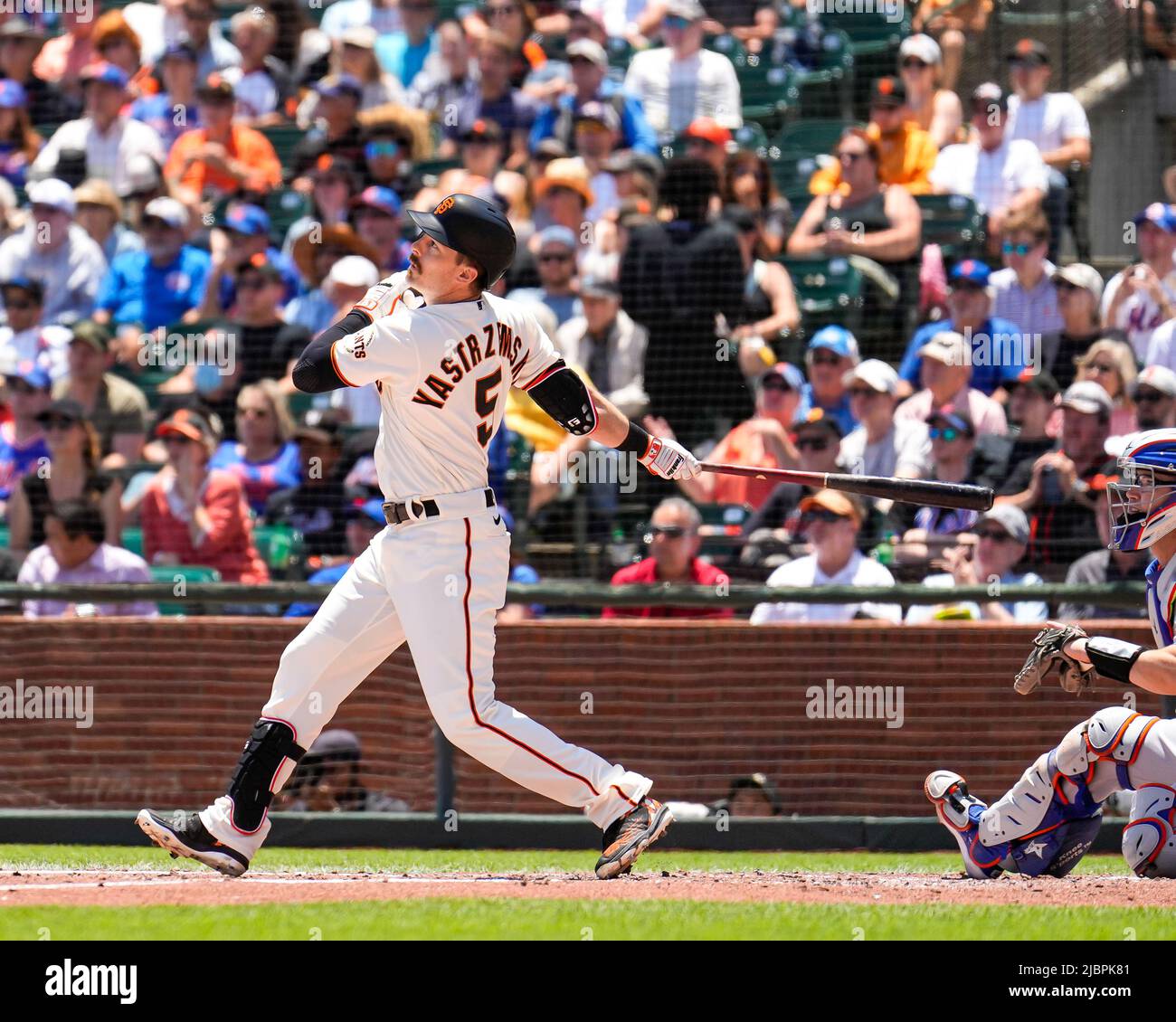 San Francisco Giants Outfielder Mike Yastrzemski (5) at bat during an