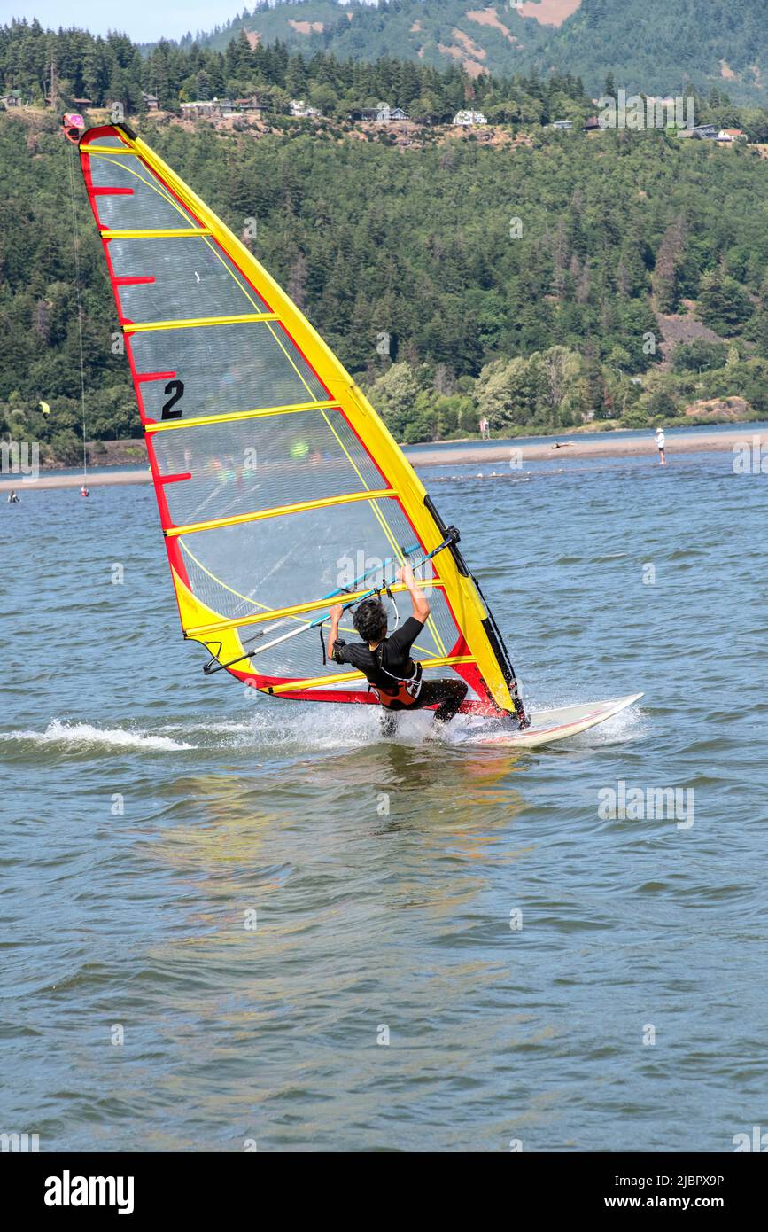 Wind Surfing and sailing in Hood River Oregon Stock Photo Alamy