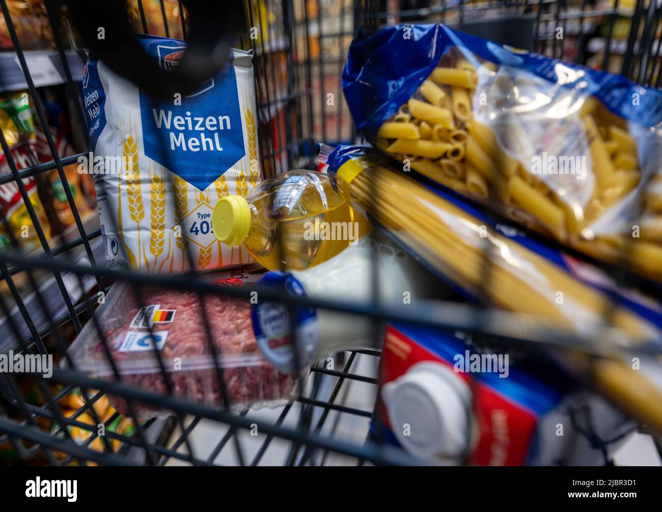 Oilinflation hires stock photography and images Alamy