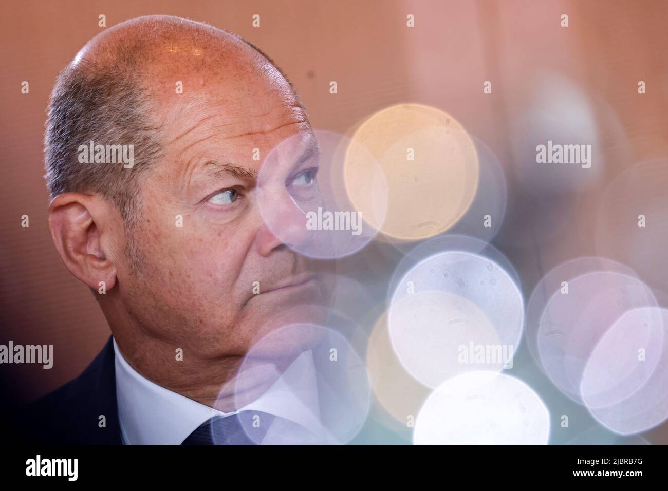 German Chancellor Olaf Scholz presides over the weekly cabinet meeting at the Federal Chancellery in Berlin, Germany, June 8, 2022. REUTERS/Hannibal Hanschke Stock Photo