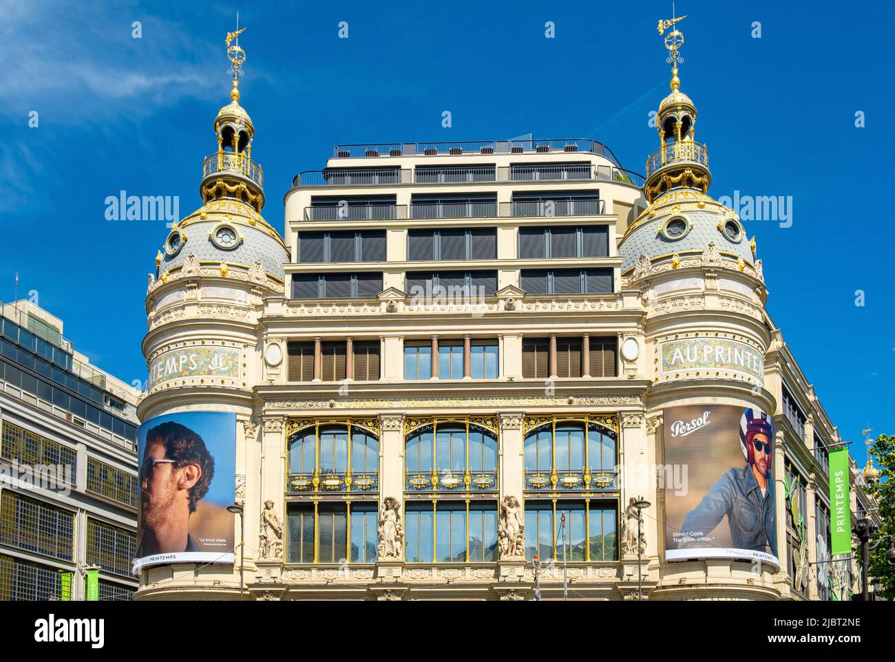 France, Paris, the Printemps department store Stock Photo Alamy