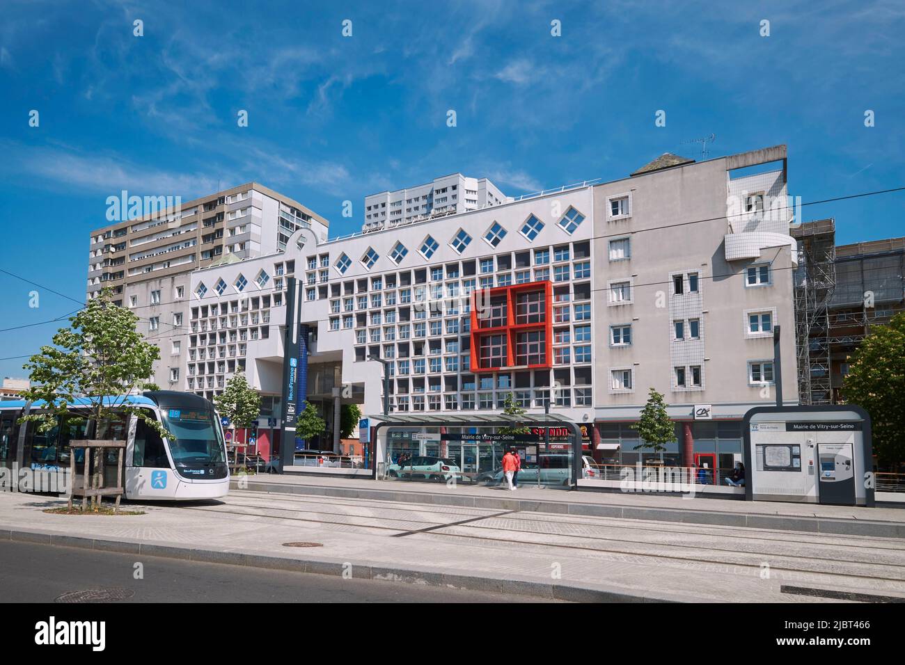 France, Val de Marne, Vitry sur Seine, tramway station Mairie de Vitry, on the ligne T9 Stock Photo