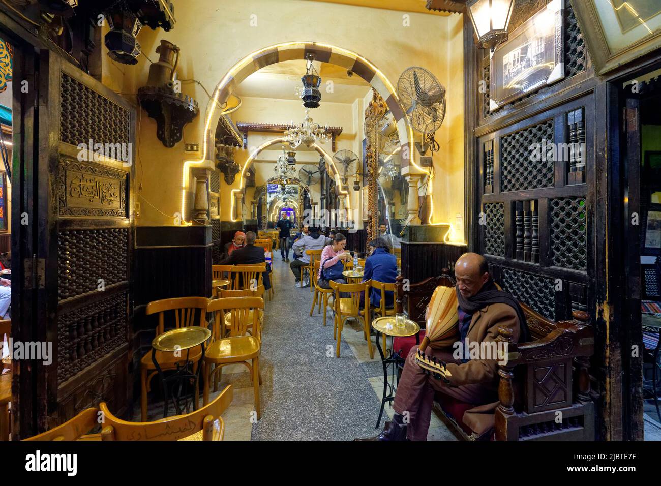 Egypt, Cairo, Islamic Cairo, old town listed as World Heritage by UNESCO, Khan al-Khalili souk, El-Fishawi cafe, musician Stock Photo