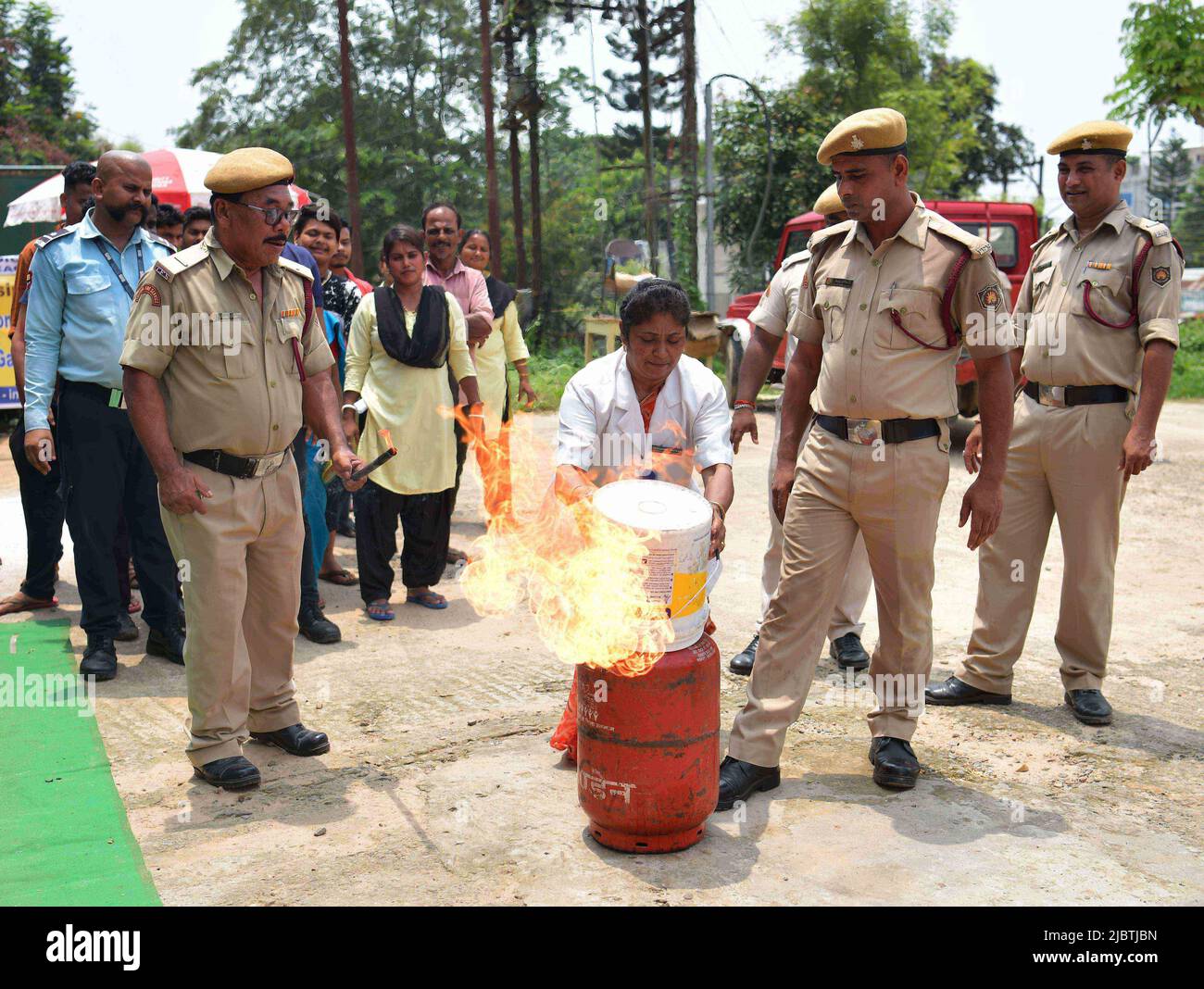 Agartala, India's northeastern state of Tripura. 8th June, 2022. A staff member tries to control a fire caught in a LPG cylinder during a fire drill at Tripura Medical College in Agartala, the capital city of India's northeastern state of Tripura, June 8, 2022. Credit: Str/Xinhua/Alamy Live News Stock Photo