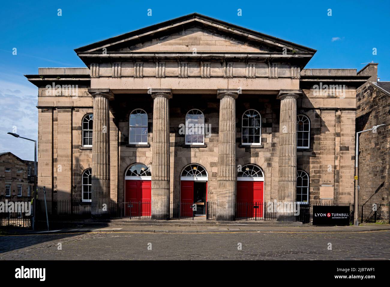 Exterior view of Lyon & Turnbull Auction House in Broughton Place, Edinburgh, Scotland, UK. Stock Photo