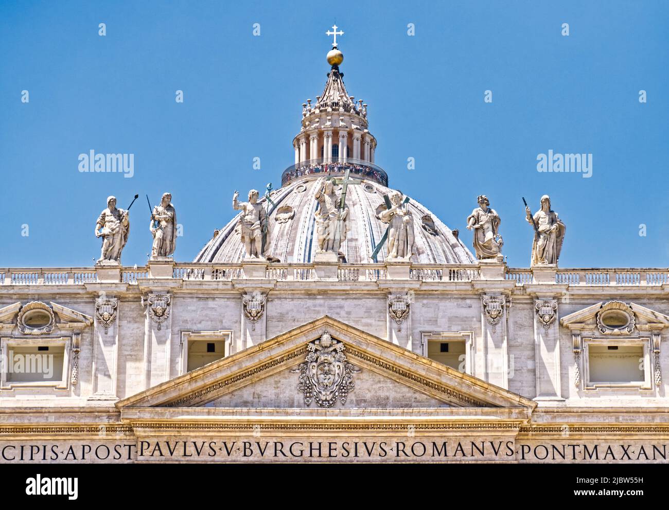 The dome of st peters basilica by michelangelo hi-res stock photography ...
