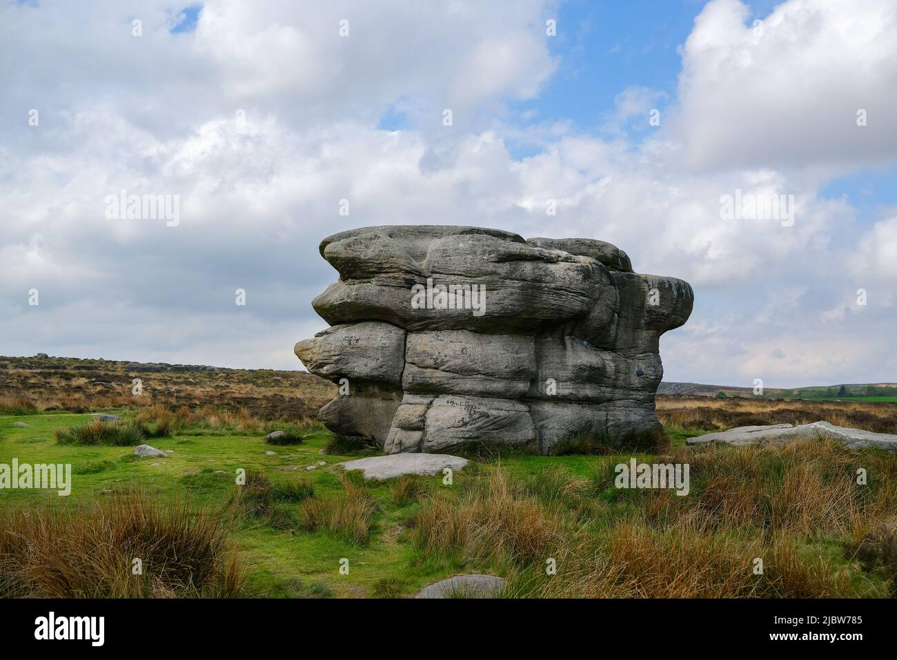 Eagle stone rock formation Baslow Edge Derbyshire Stock Photo