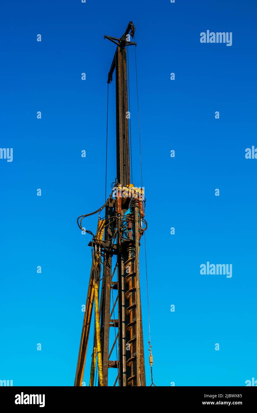 Hydraulic drilling rig. Installation of bored piles with a casing
