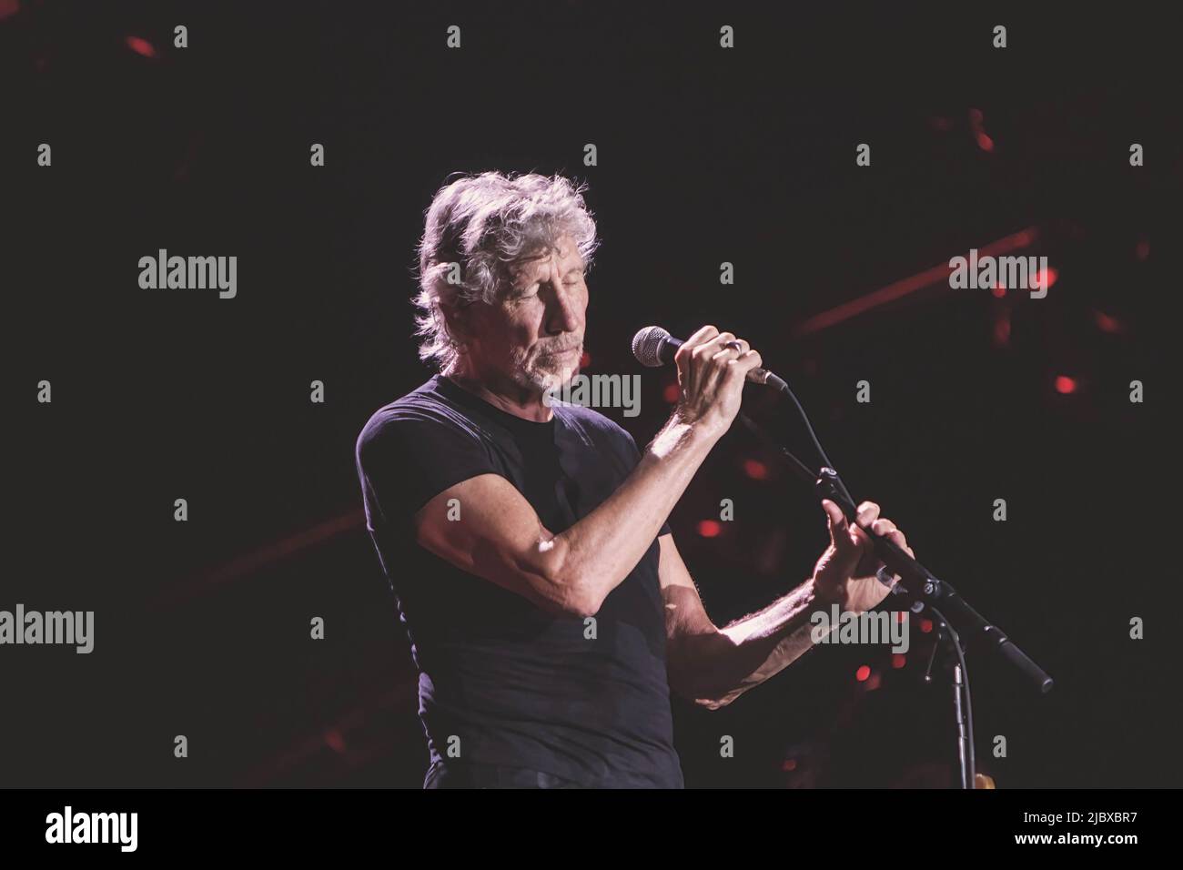 Rome, Italy. 14th July, 2018. Roger Waters performs on stage during his tour 'Us   Them' at Circo Massimo in Rome. (Photo by Valeria Magri/SOPA Images/Sipa USA) Credit: Sipa USA/Alamy Live News Stock Photo