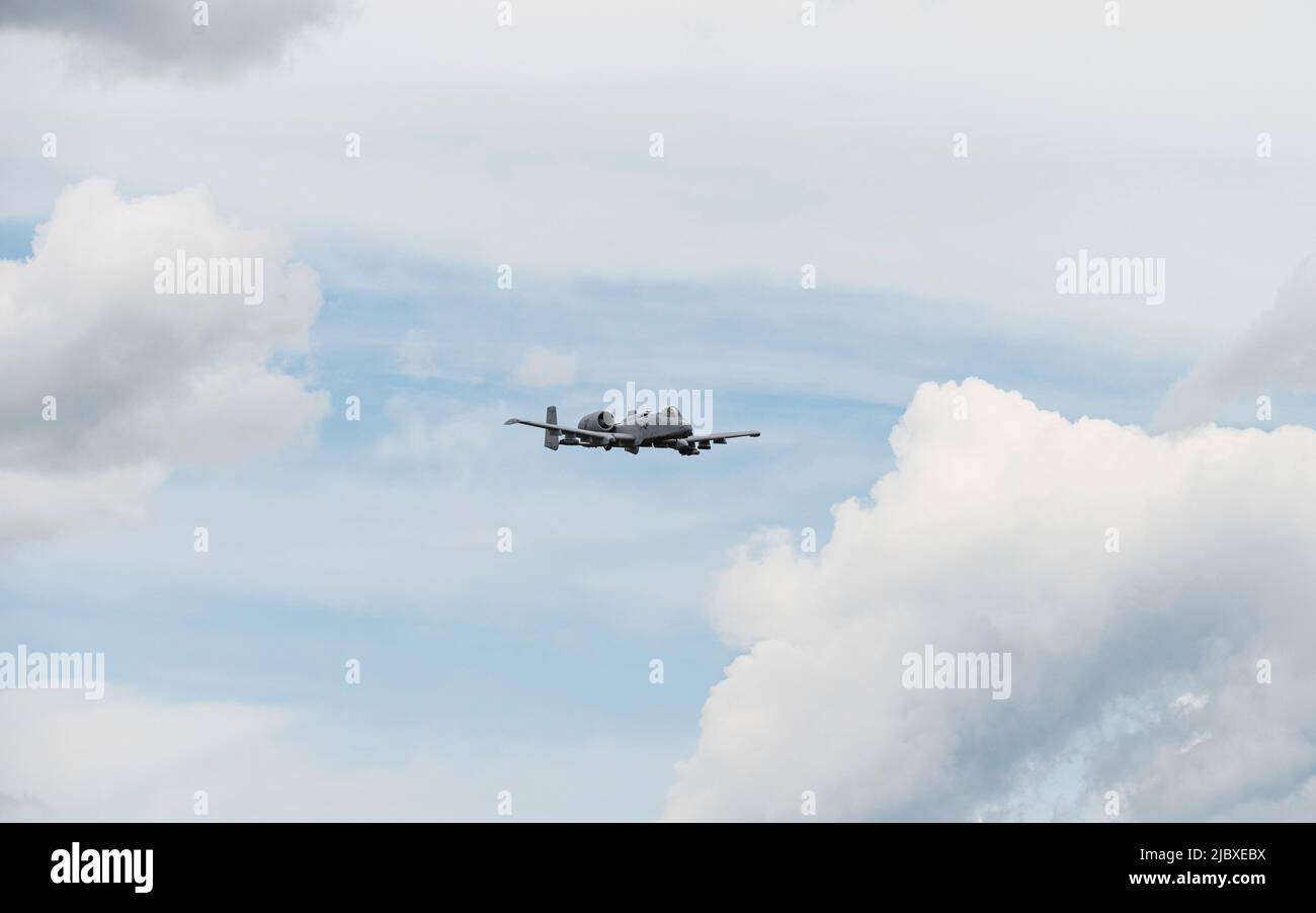 A-10 Thunderbolt II’s from the 124th Fighter Wing perform live fire exercises at the Grayling Air Gunnery Range in northern Michigan, June 8, 2022. The GAGR provides over 147,000 acres of joint tactical air and ground training space for various military and paramilitary forces. (U.S. Air National Guard photo by Staff Sgt. Joseph R. Morgan) Stock Photo