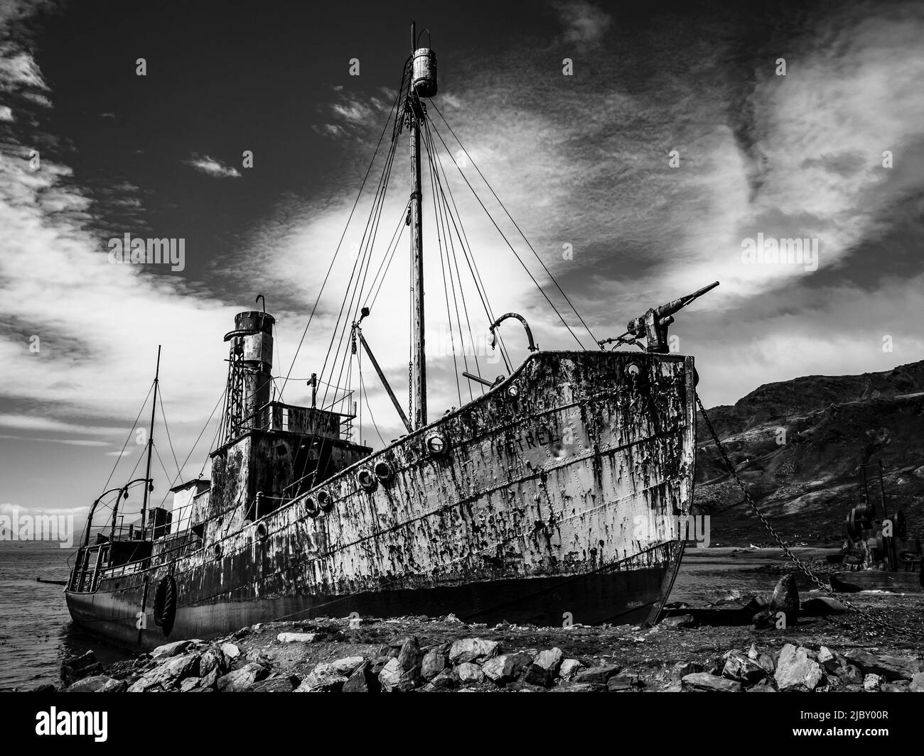 Black & White, Harpoon gun on whale catcher at the historic whaling station at Grytviken, South Georgia Stock Photo