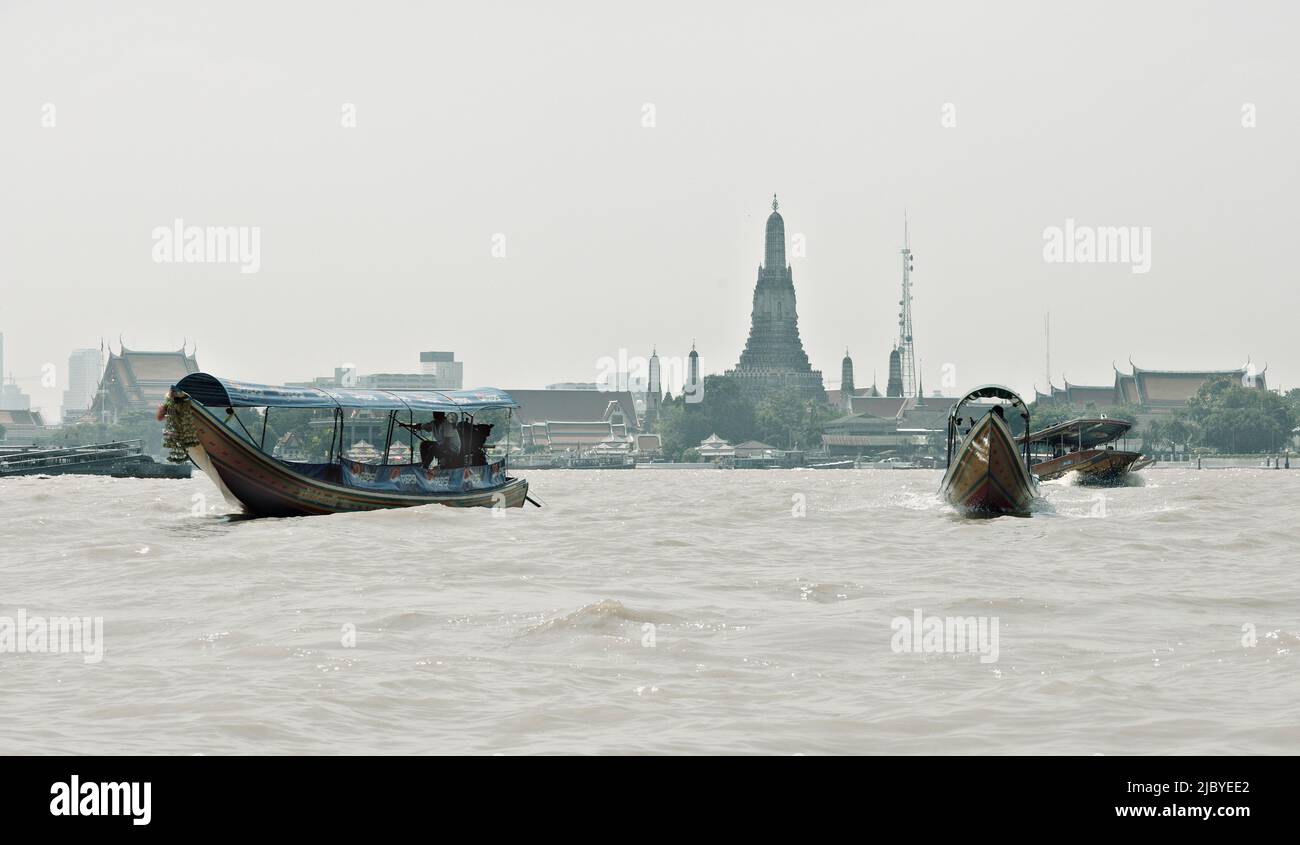 Tourist boats on Chao Phraya River in Thailand Stock Photo - Alamy