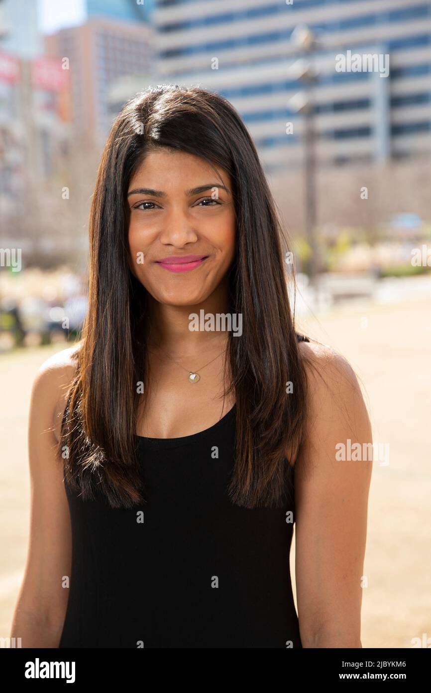 Indian woman wearing tank top hi-res stock photography and images - Alamy