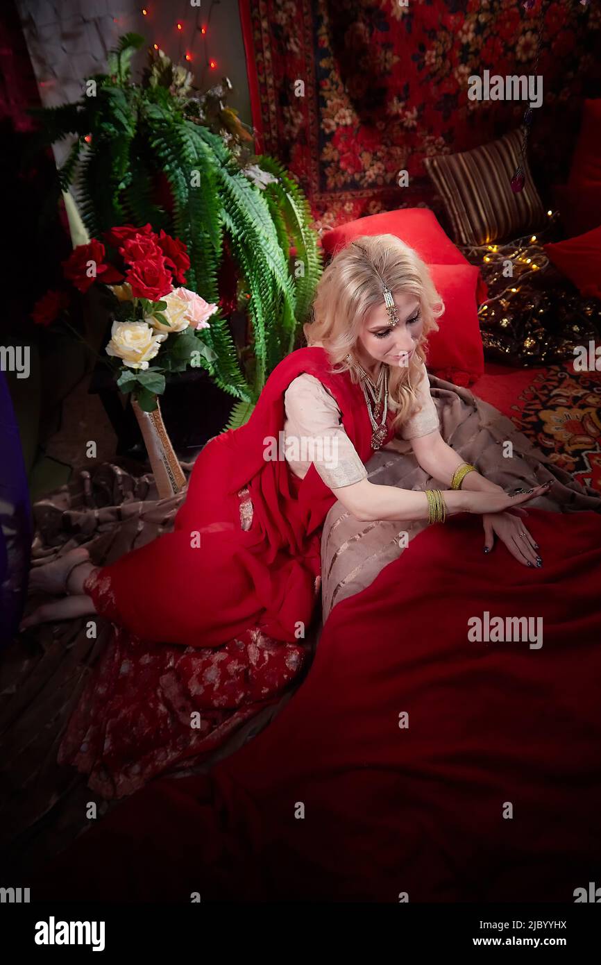 The blonde odalisque hires stock photography and images Alamy