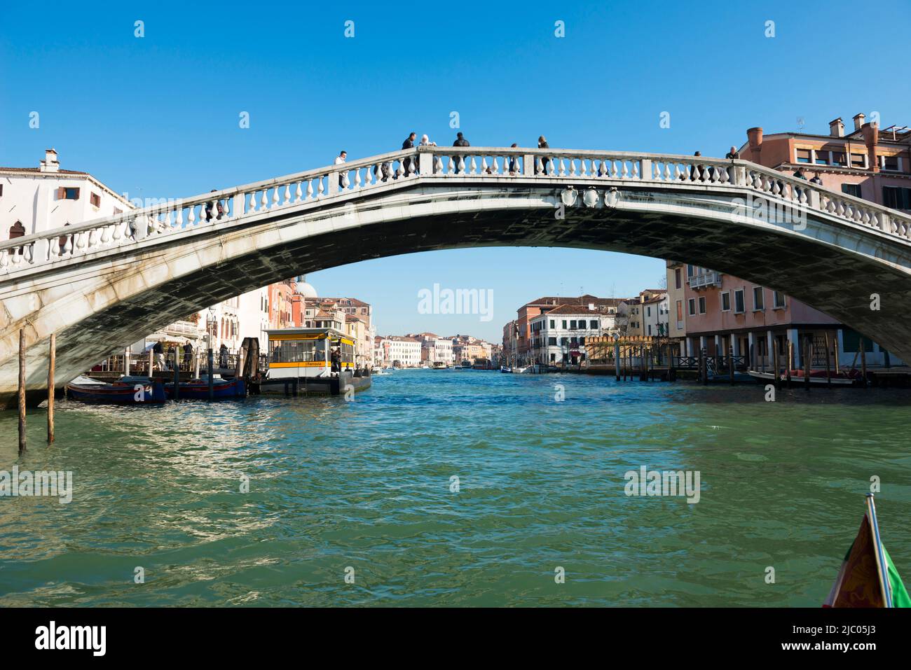 Elegant canal bridge hi-res stock photography and images - Alamy