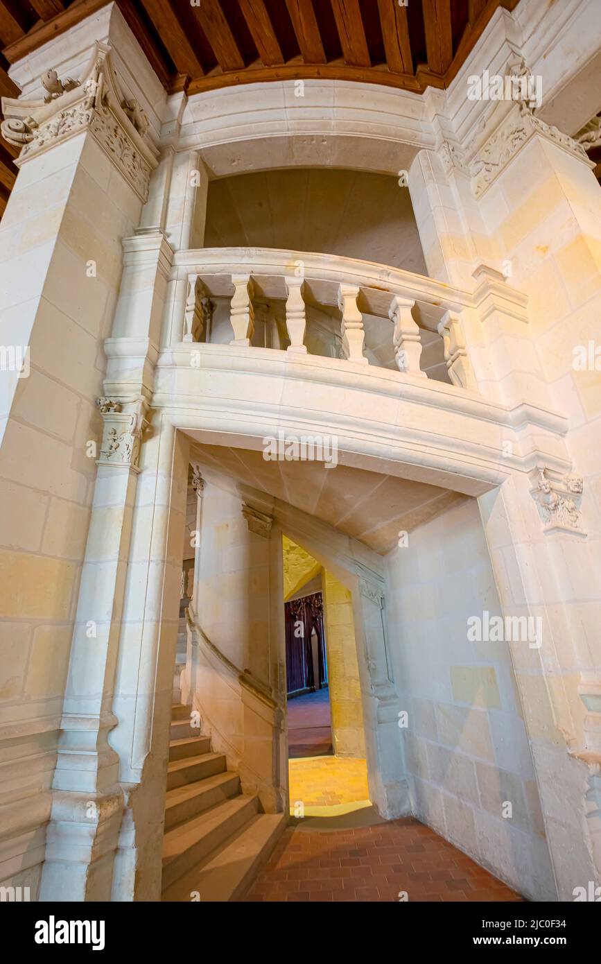 The double-spiral staircase inside Château de Chambord in Chambord, Centre-Val de Loire, France. It was built to serve as a hunting lodge for Francis Stock Photo