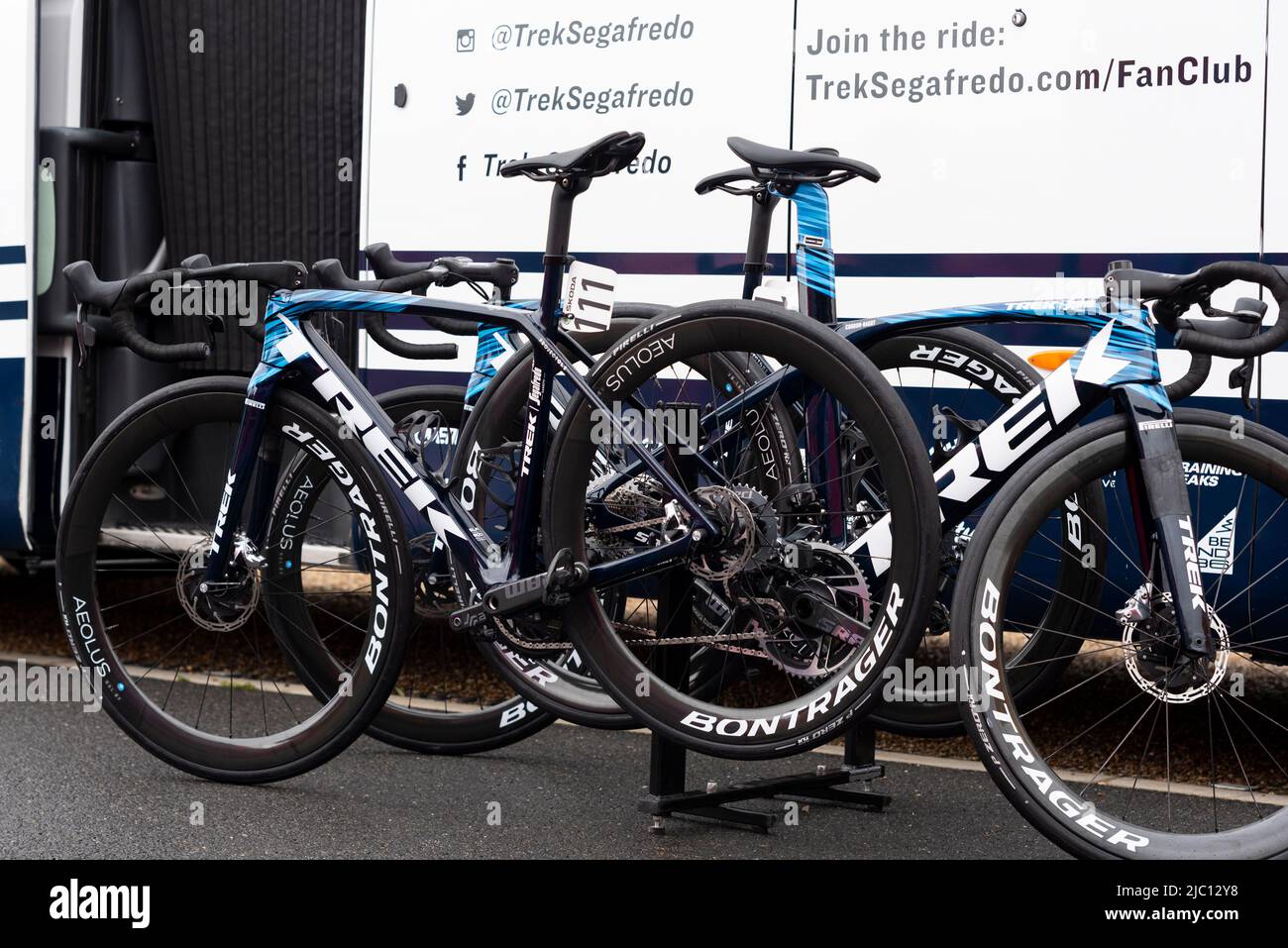 TREK-SEGAFREDO PEDALS INTO 2023 ON TIME - Road Bike Action