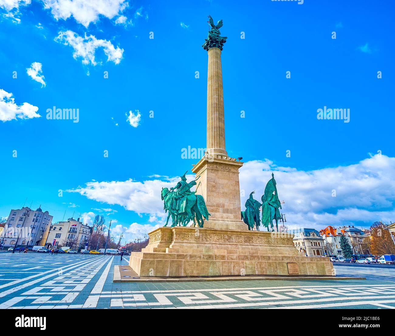 Walked Column Walk around magnificent column hi-res stock photography and images - Alamy