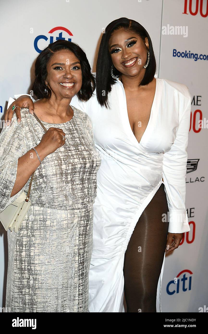 Jazmine Sullivan and her mother attends the TIME 100 Gala on June 8
