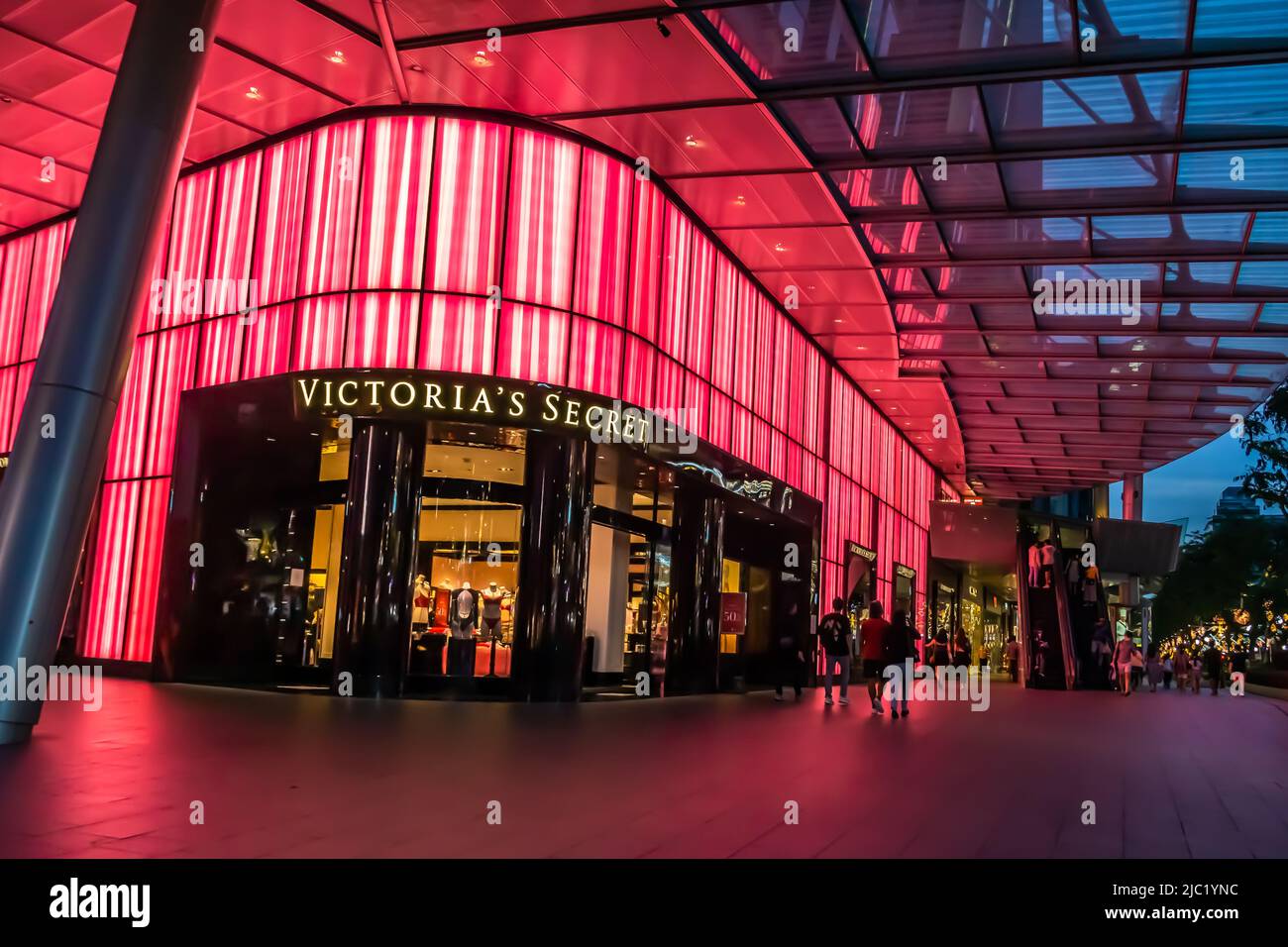Victorias secret pink hi-res stock photography and images - Alamy