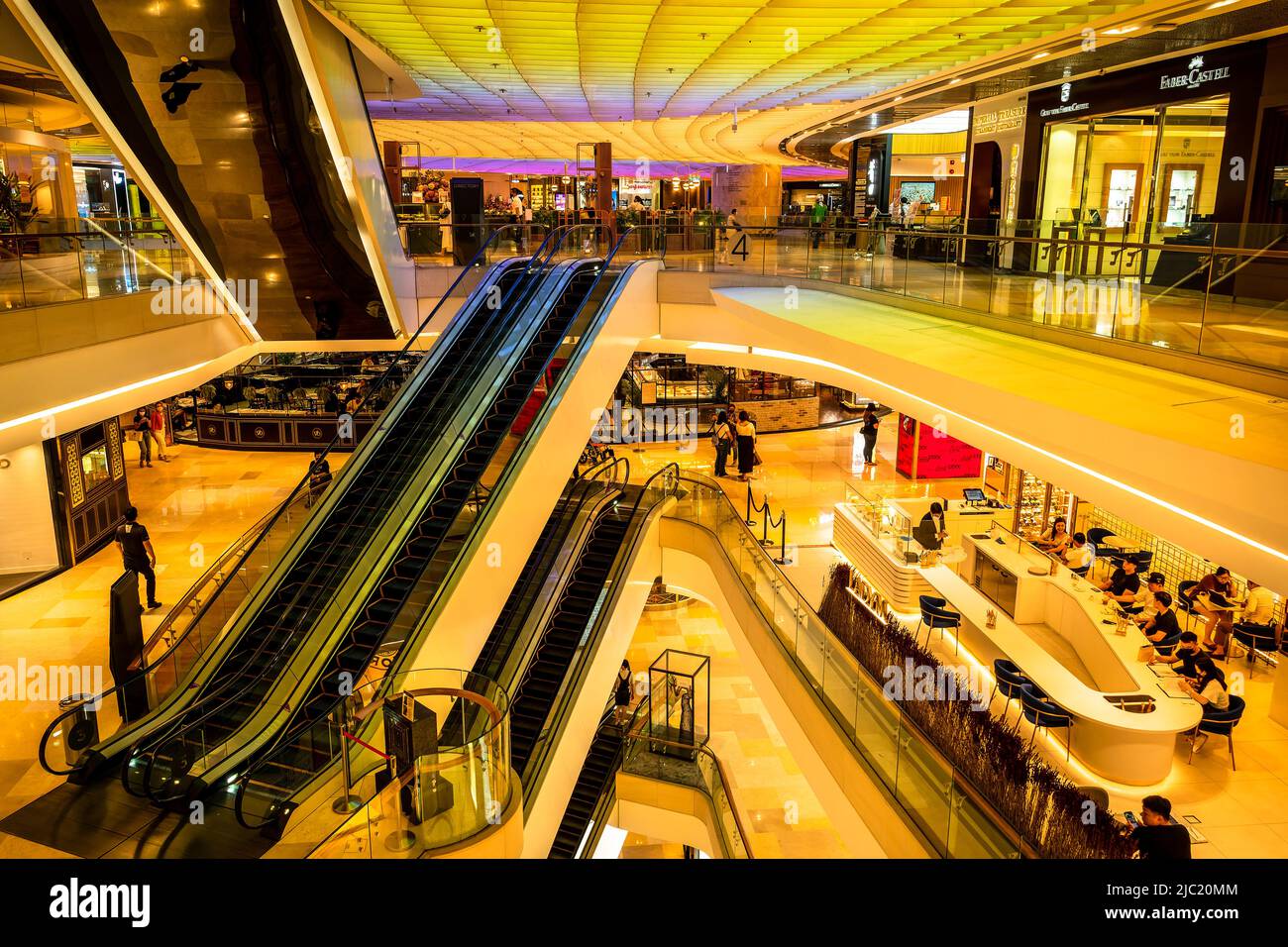 Interior of Ion Orchard shopping mall Stock Photo Alamy
