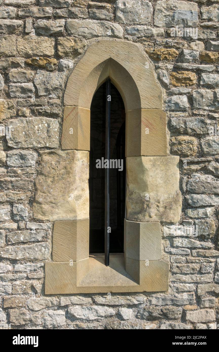 Cindow detail on the Chapel, Pickering Castle, a motte-and-bailey fortification in Pickering, North Yorkshire, England. Stock Photo