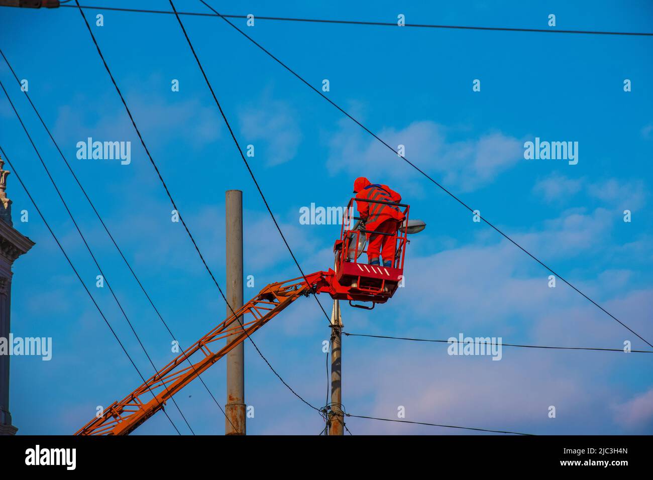 Worker climbing utility pole hires stock photography and images Alamy