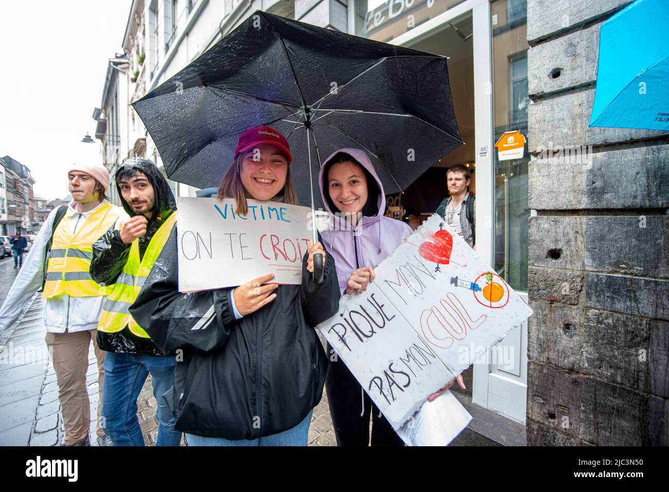 Plusieurs femmes ont témoigné avoir été agressées et droguées. Stock Photo