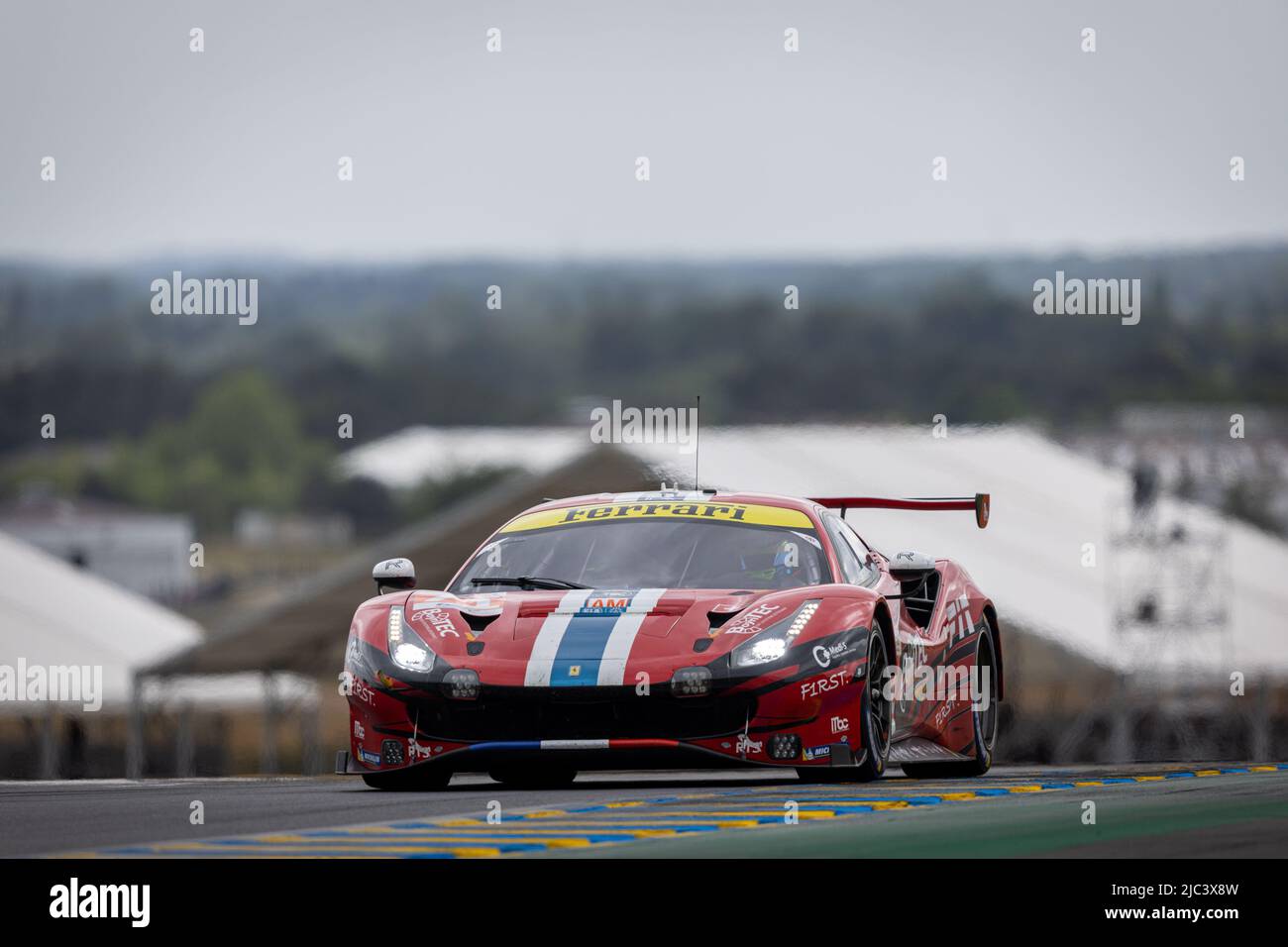 Le mans race circuit france hi-res stock photography and images - Page 36 -  Alamy