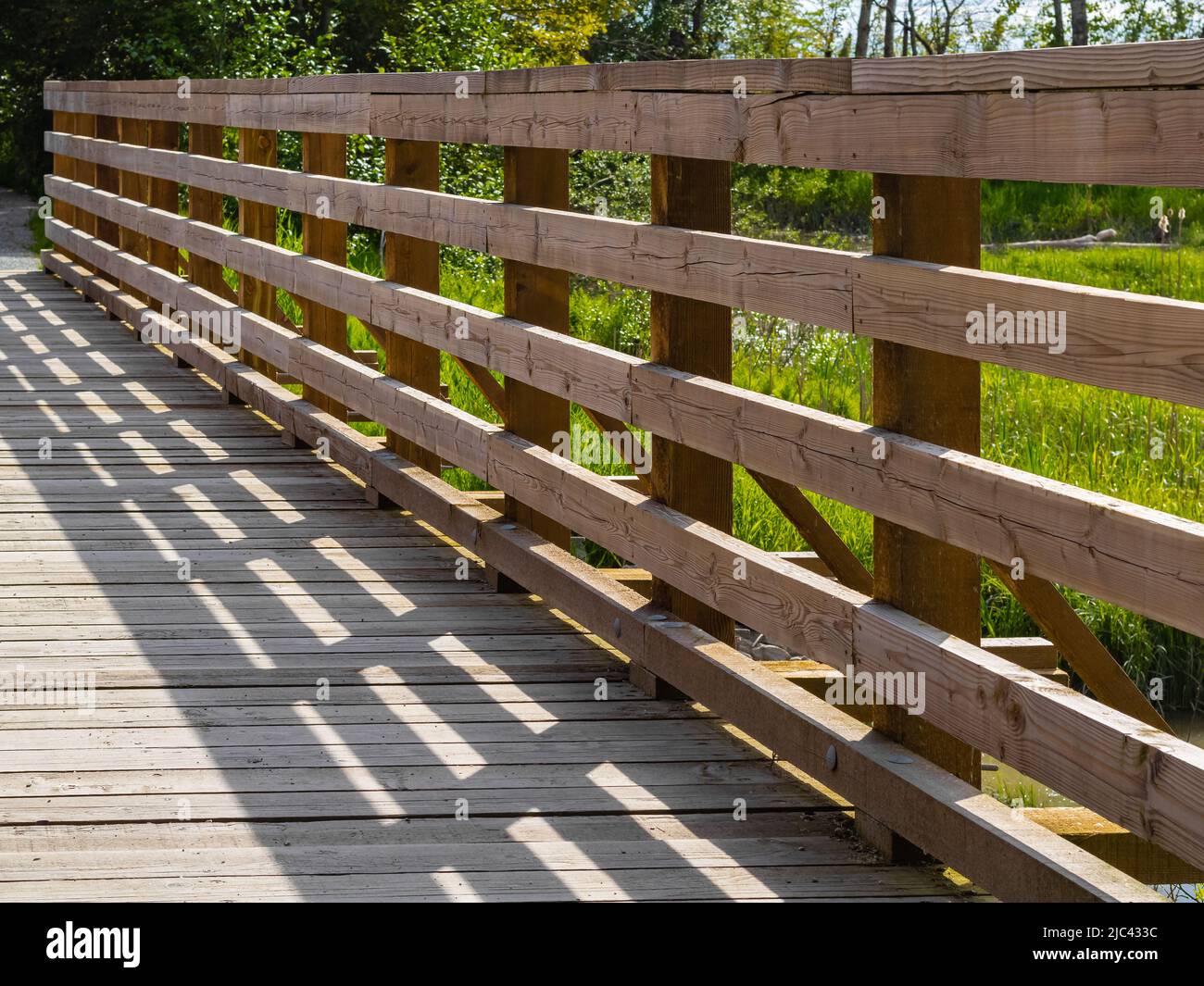 Wooden bridge abstract park hi-res stock photography and images - Alamy