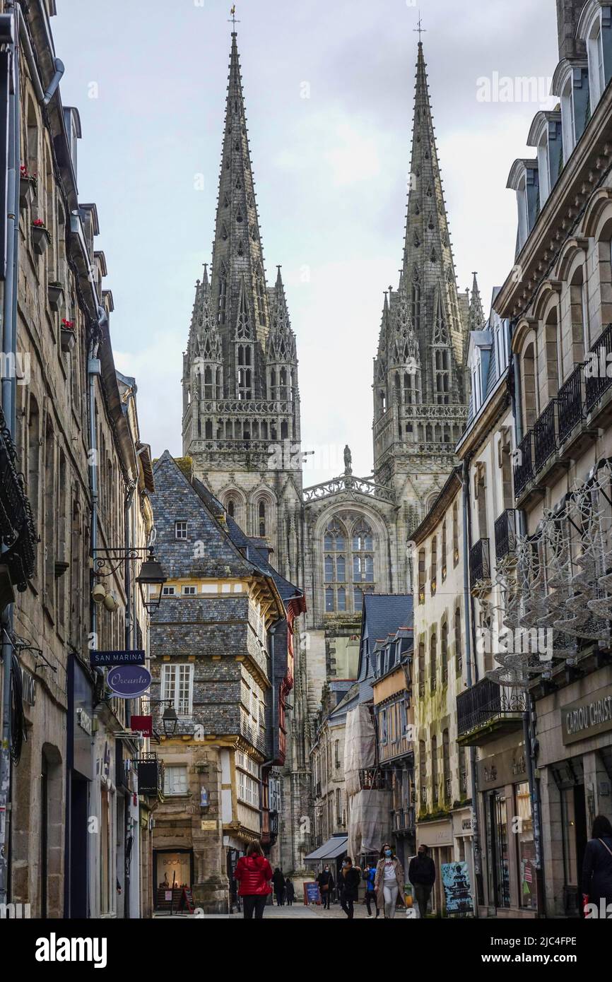 View Through Rue Kereon Of The Gothic Cathedral Of Saint Corentin Old view-through-rue-kereon-of-the-gothic-cathedral-of-saint-corentin-old
