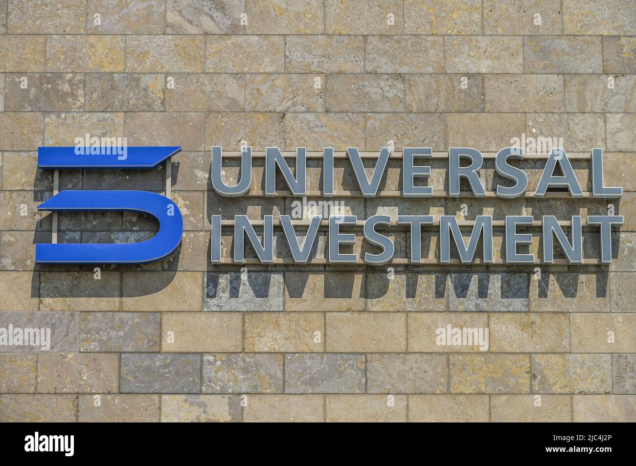 Universal Investment, ibcTower, TheodorHeussAllee, Frankfurt am Main