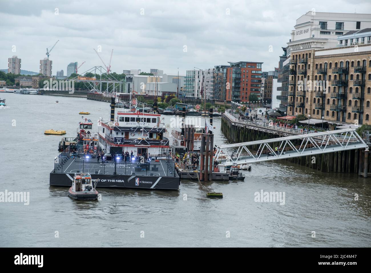 NBA & Hennessy latest Collaboration bring a Floating baskball court through the river thames Stock Photo