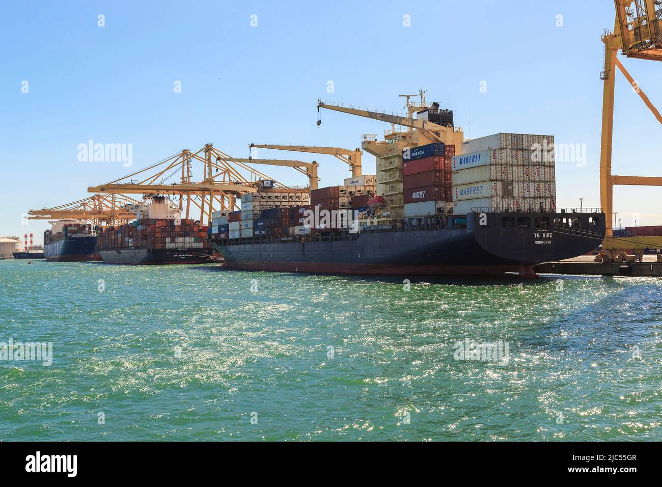 Barcelona spain terminal port hi-res stock photography and images - Alamy