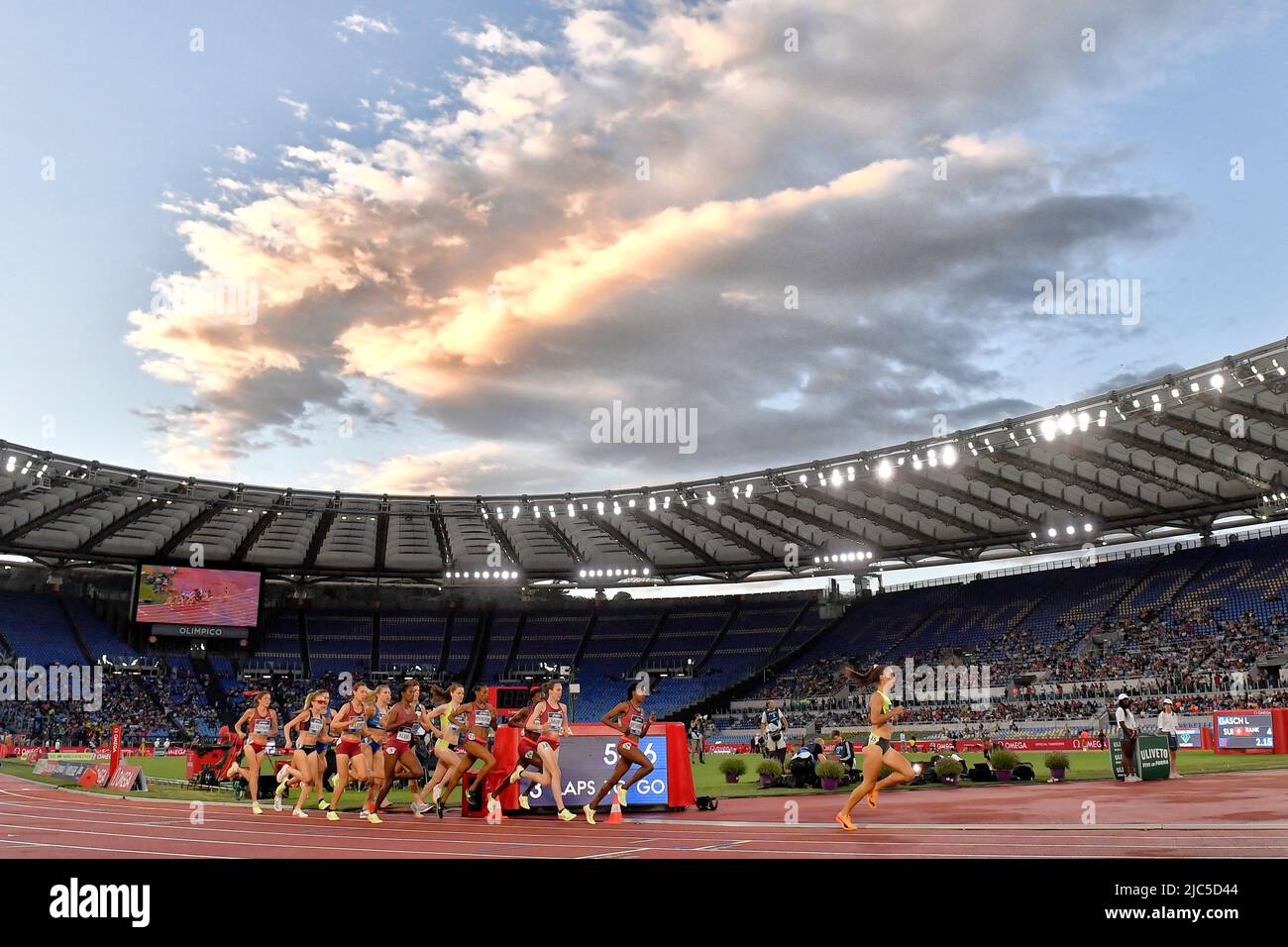 Yelena ISINBAYEVA - Perche - - Meeting Gaz de France Paris... News