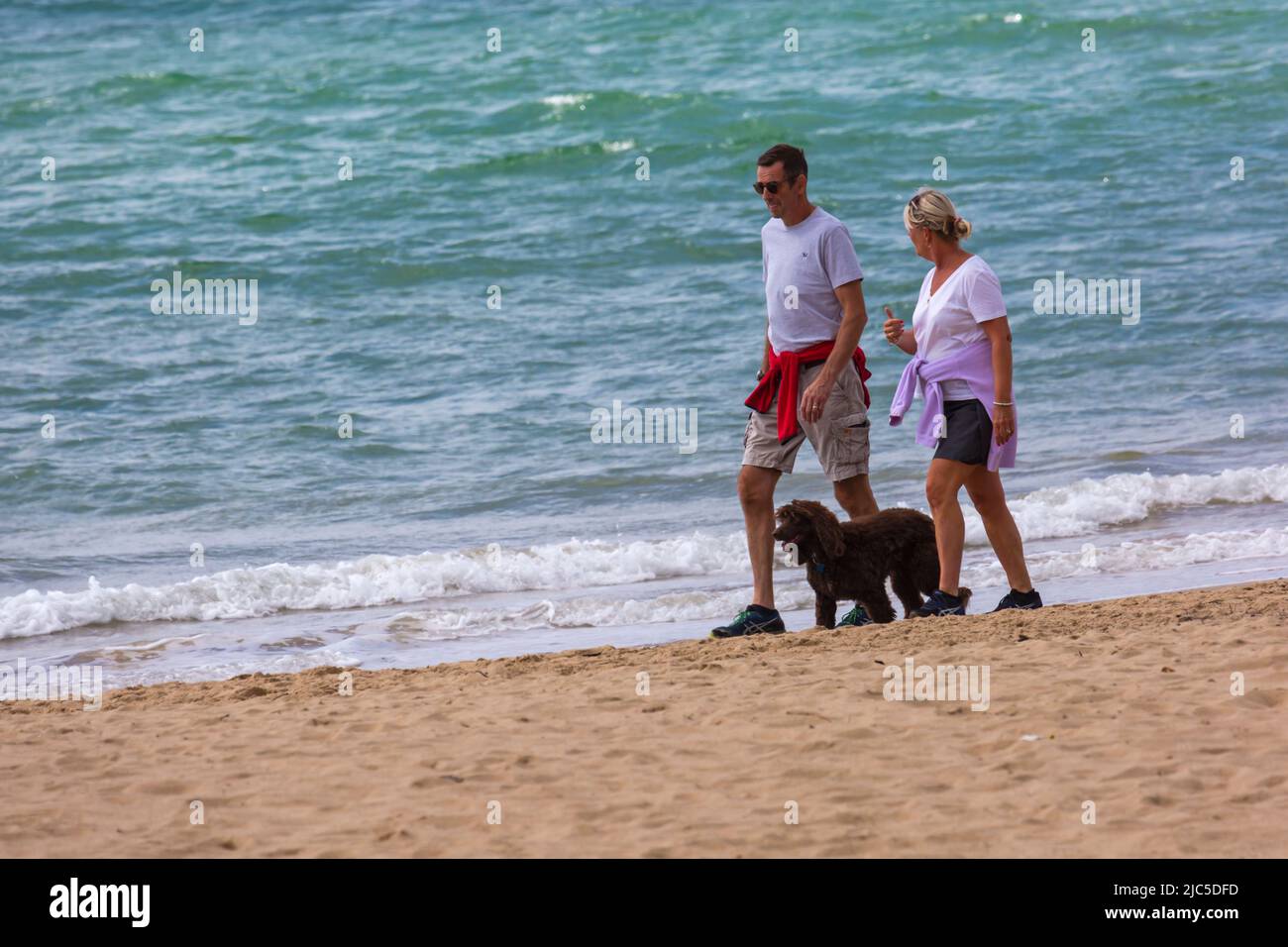 Bournemouth, Dorset UK. 10th June 2022. UK weather: sunny and breezy at Bournemouth beaches. Credit: Carolyn Jenkins/Alamy Live News Stock Photo