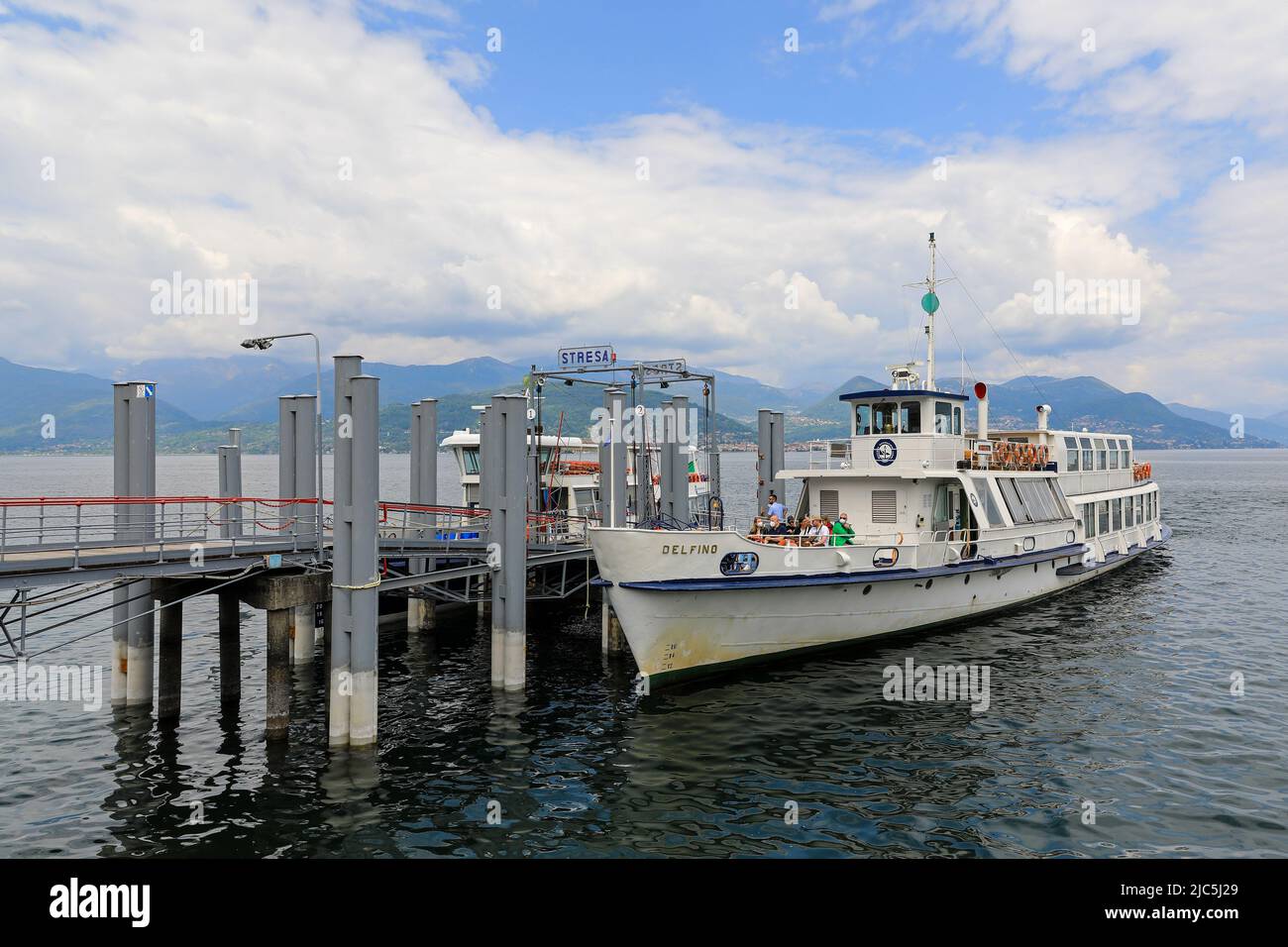 The boat jetty at Stresa, Lake Maggiore, Italy Stock Photo