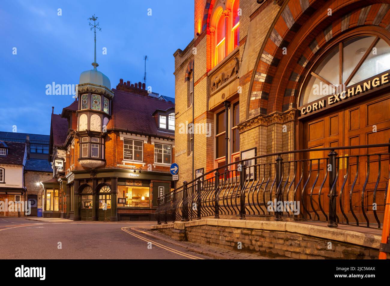 Evening at the Corn Exchange building in Cambridge city centre, England Stock Photo