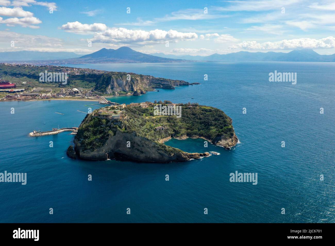 Porto Paone, nisida, posillipo, vesuvio. Napoli in uno sguardo Stock Photo