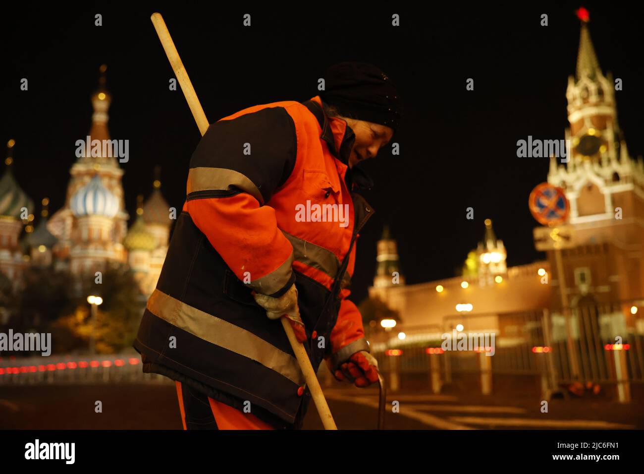 Night view of the Red Square, Kremlin and GUM, autumn in Moscow, Russia Stock Photo