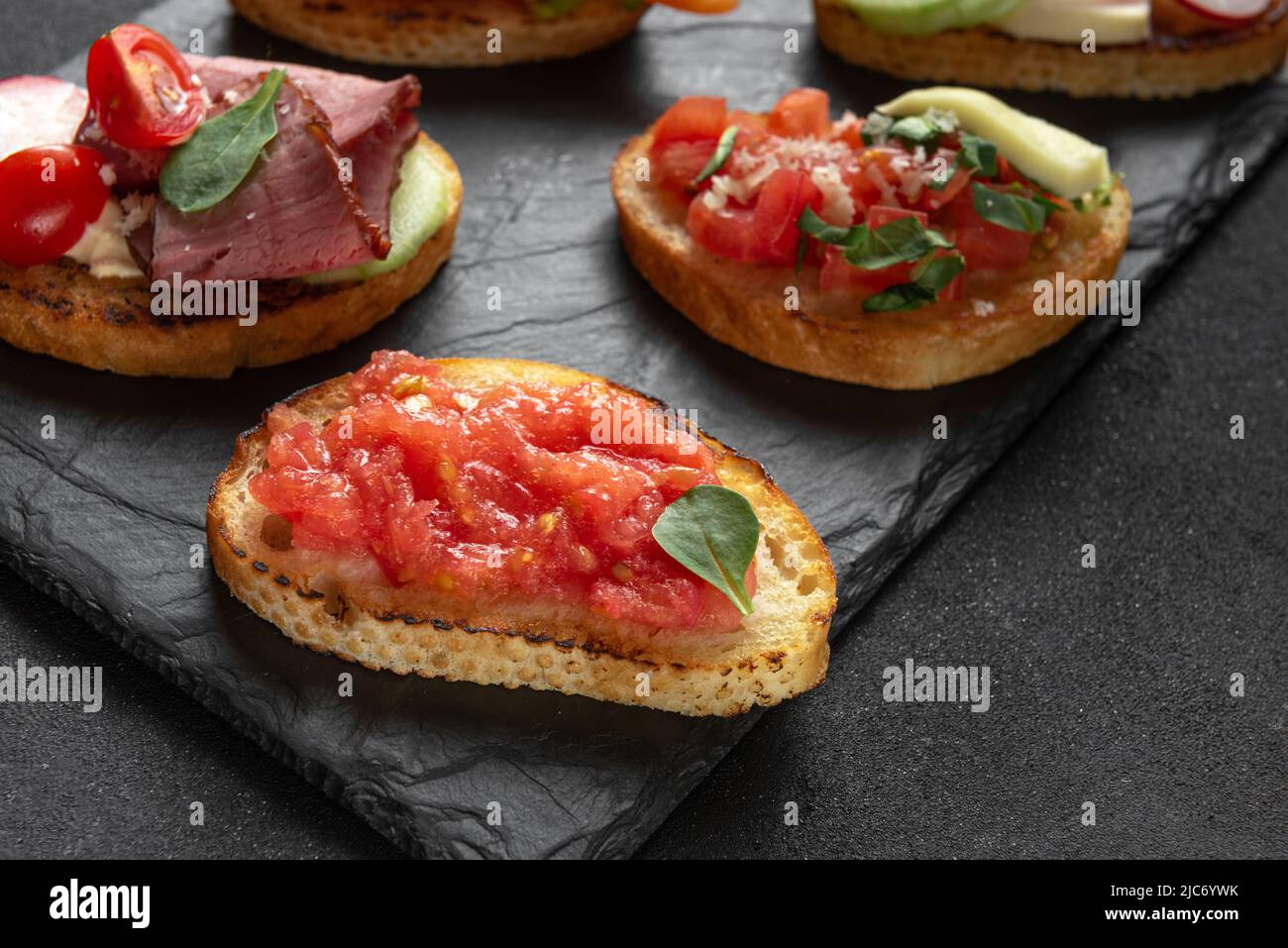 Spanish tomato toast, traditional breakfast or lunch Stock Photo Alamy