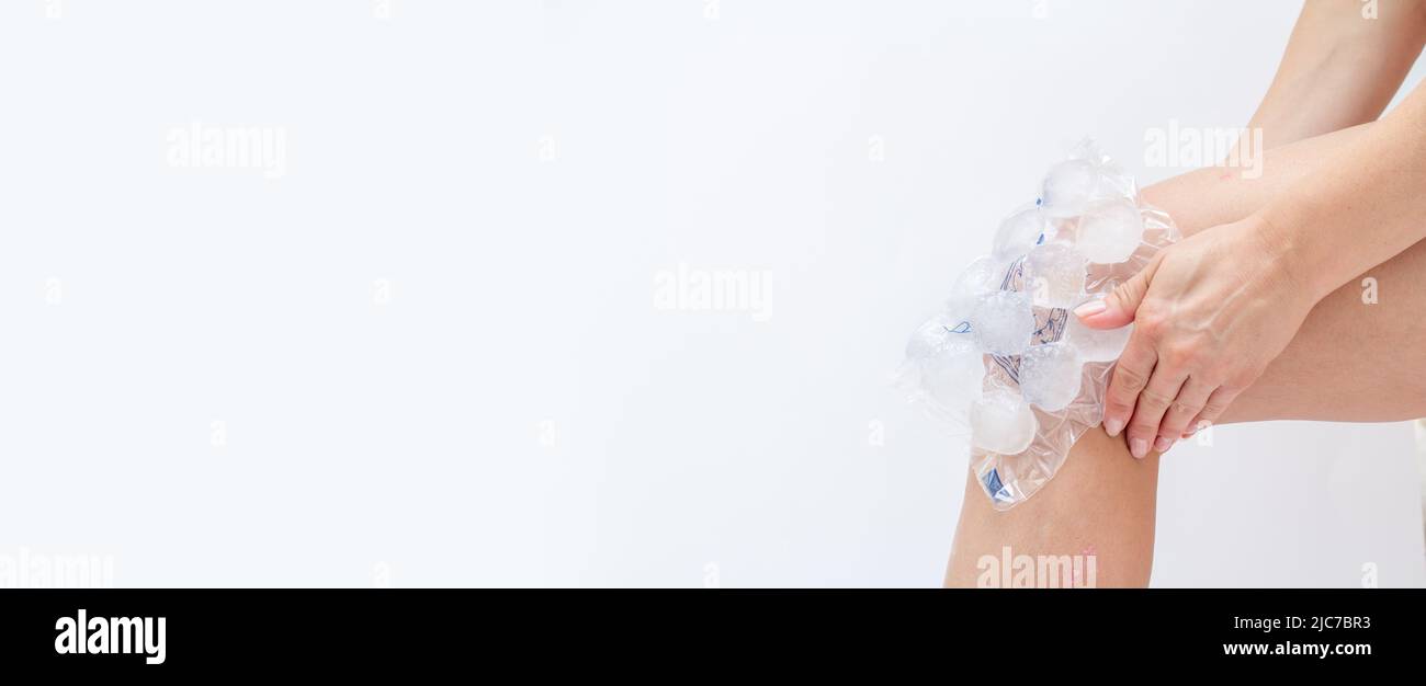 Knee joint effusion (water on knee) Acute psoriatic arthritis