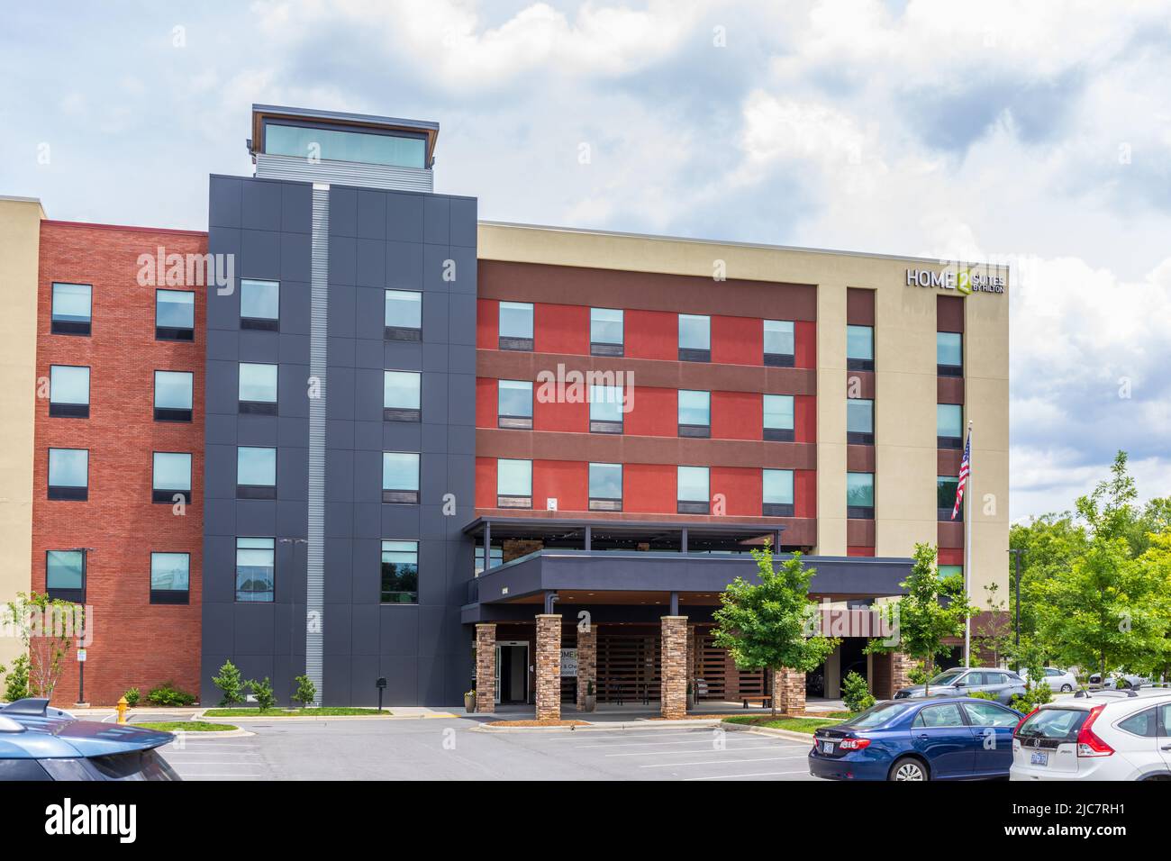BILTMORE VILLAGE in ASHEVILLE, NC, USA-5 JUNE 2022: Home 2 Suites by Hildon, facade and entrance. Stock Photo