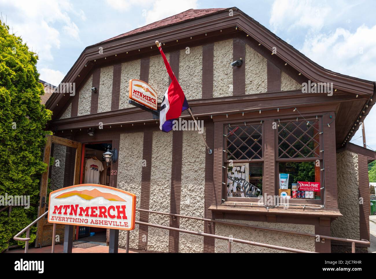 BILTMORE VILLAGE in ASHEVILLE, NC, USA5 JUNE 2022 Mtn Merch