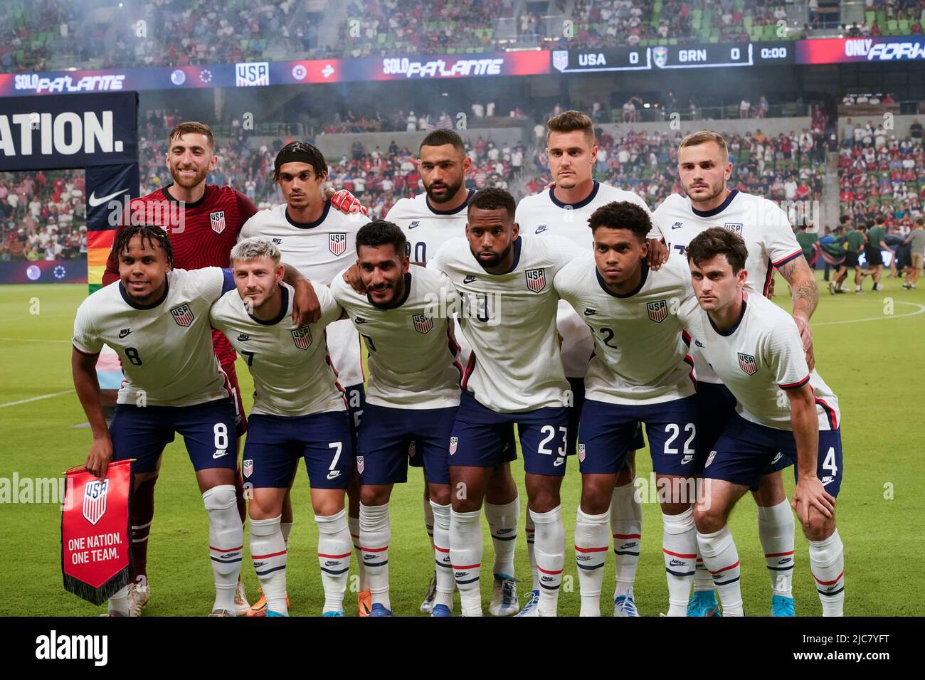 Austin Texas USA, 10th June, 2022: The USA team poses for a picture before the first half of a CONCACAF Nation's League match at Austin's Q2 Stadium. This is the U.S. Men's National Team's (USMNT) final match in the U.S. before the 2022 FIFA World Cup. Credit: Bob Daemmrich/Alamy Live News Stock Photo