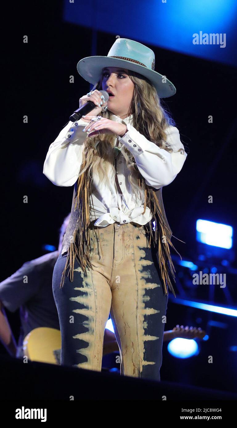 Nashville, TN, USA. 10th June, 2022. Lainey Wilson on stage for CMA
