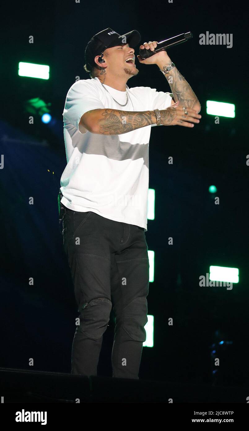 Nashville, TN, USA. 10th June, 2022. Kane Brown on stage for CMA Fest