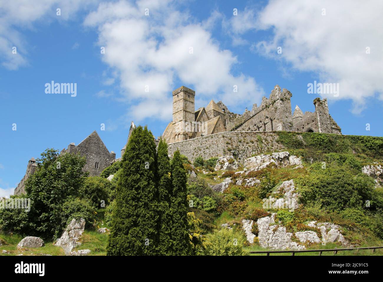 Rock of Cashel ruins in County Tipperary, Ireland Stock Photo - Alamy